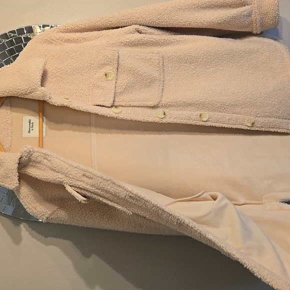 Abercrombie & Fitch Sherpa Teddy Cream Button Pocket Shacket Jacket New Out Tag - Picture 13 of 16